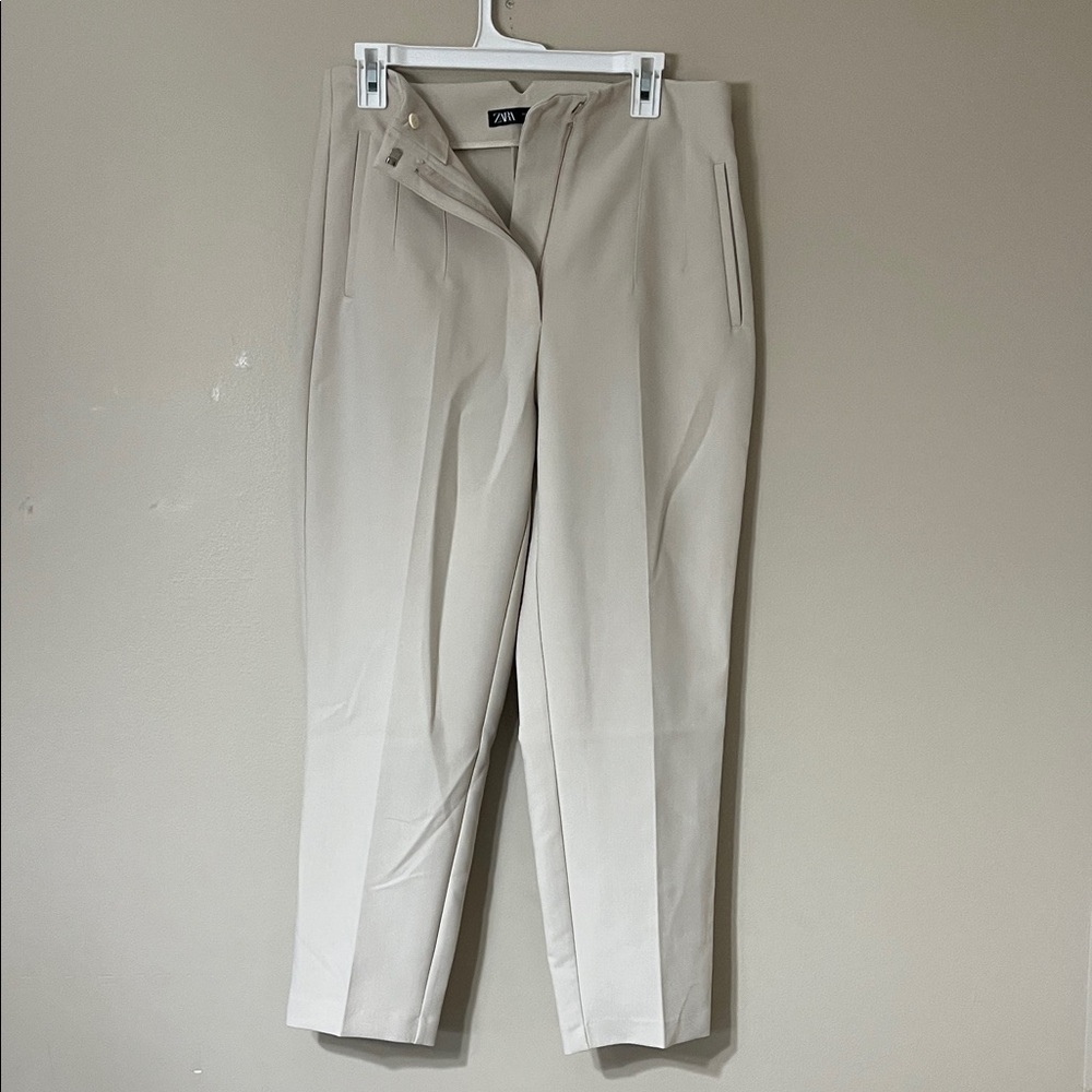 Zara Women's Beige Trousers
